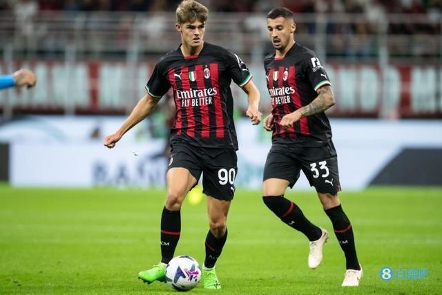 自己跃起空 自己跃起空